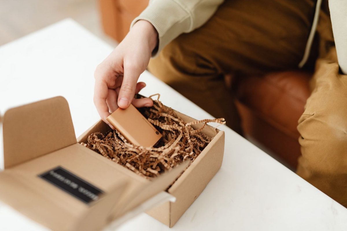 Comment l'emballage influence la perception client et les retours